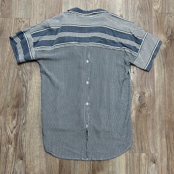 Button-Back Striped Shirt - Picture 7 of 7